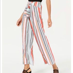 Wide leg pants